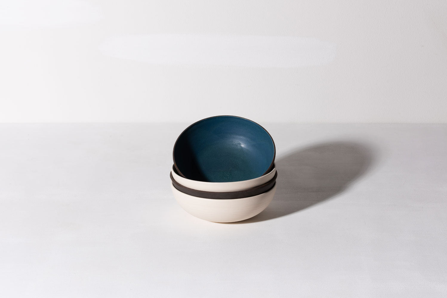 Bowl w. High Edge - 15,5 cm - Orla