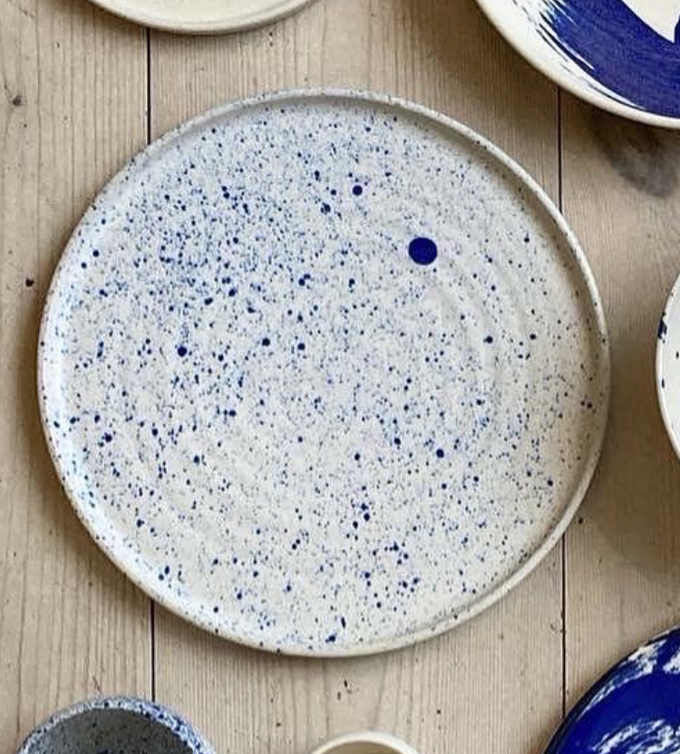 Lunch Plate - Curved - 22 cm - Much Splatter